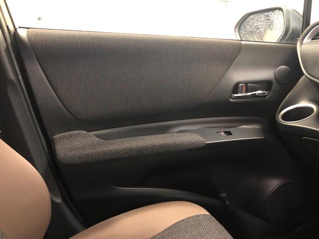 シエンタ G グランパー 4WD 寒冷地仕様 社外エンジンスターター 前後ドライブレコーダー 純正ナビ バックカメラBluetooth 両側電動スライドドア トヨタセーフティ ETC バックフォグ オートハイビーム 3席シート(39枚目)