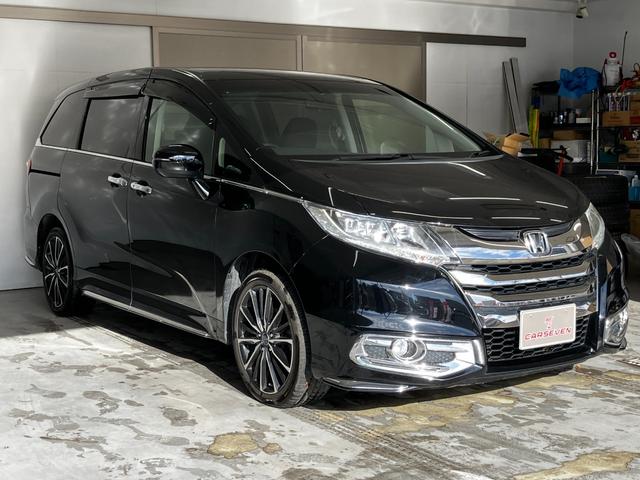 オデッセイ アブソルート・Ｘホンダセンシング　４ＷＤ　純正８インチナビ　純正リアフリップダウンモニター　純正エンスタ　ホンダセンシング　寒冷地仕様　パワーシート　ハーフレザーシート　両側電動スライドドア　Ｂカメラ　ビルトインＥＴＣ　ＬＥＤ（4枚目）