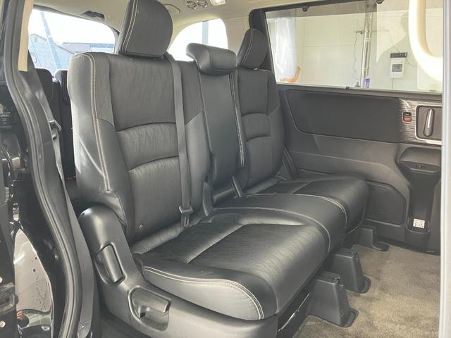 オデッセイ アブソルート・Ｘホンダセンシング　４ＷＤ　純正８インチナビ　純正リアフリップダウンモニター　純正エンスタ　ホンダセンシング　寒冷地仕様　パワーシート　ハーフレザーシート　両側電動スライドドア　Ｂカメラ　ビルトインＥＴＣ　ＬＥＤ（40枚目）