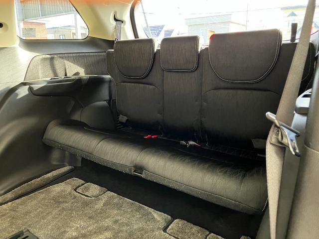 オデッセイ アブソルート・Ｘホンダセンシング　４ＷＤ　純正８インチナビ　純正リアフリップダウンモニター　純正エンスタ　ホンダセンシング　寒冷地仕様　パワーシート　ハーフレザーシート　両側電動スライドドア　Ｂカメラ　ビルトインＥＴＣ　ＬＥＤ（42枚目）