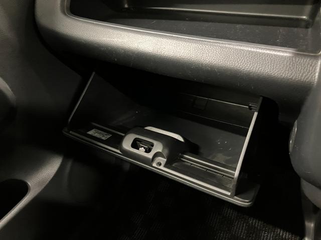 ＭＲワゴン Ｌ　４ＷＤ　寒冷地仕様　社外ナビ　テレビ　シートヒーター　アイドリングストップ　プッシュスタート　スマートキー　ライトレベライザー（32枚目）