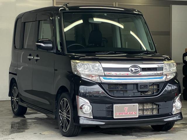 タント カスタムＲＳ　スマートセレクションＳＡ　４ＷＤ　寒冷地仕様　純正ナビ　フリップダウンモニター　両側パワースライドドア　バックカメラ　フルセグテレビ　Ｂｌｕｅｔｏｏｔｈ　ＥＴＣ　衝突軽減ブレーキ（4枚目）