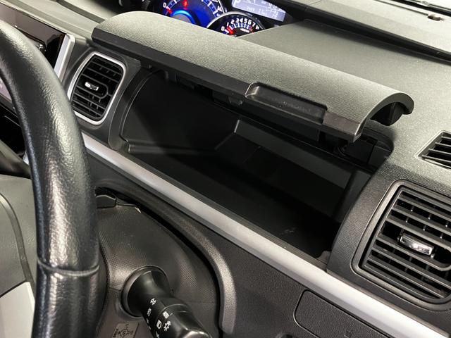 タント カスタムＲＳ　スマートセレクションＳＡ　４ＷＤ　寒冷地仕様　純正ナビ　フリップダウンモニター　両側パワースライドドア　バックカメラ　フルセグテレビ　Ｂｌｕｅｔｏｏｔｈ　ＥＴＣ　衝突軽減ブレーキ（37枚目）