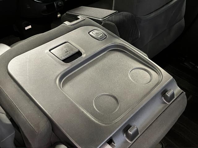 タント カスタムＲＳ　スマートセレクションＳＡ　４ＷＤ　寒冷地仕様　純正ナビ　フリップダウンモニター　両側パワースライドドア　バックカメラ　フルセグテレビ　Ｂｌｕｅｔｏｏｔｈ　ＥＴＣ　衝突軽減ブレーキ（43枚目）