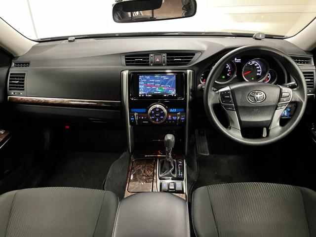 マークＸ ２５０Ｇ　Ｆｏｕｒ　Ｆパッケージ　４ＷＤ　寒冷地仕様　社外ナビ　バックカメラ　Ｂｌｕｅｔｏｏｔｈ　クルーズコントロール　ＥＴＣ　ＨＩＤヘッドライト　ミラーヒーター　レーンキープアシスト　プリクラッシュセーフティ　走行モード制御スイッチ（13枚目）