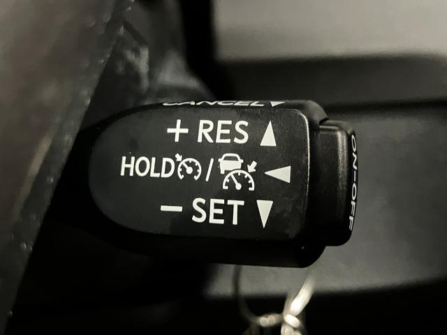 マークＸ ２５０Ｇ　Ｆｏｕｒ　Ｆパッケージ　４ＷＤ　寒冷地仕様　社外ナビ　バックカメラ　Ｂｌｕｅｔｏｏｔｈ　クルーズコントロール　ＥＴＣ　ＨＩＤヘッドライト　ミラーヒーター　レーンキープアシスト　プリクラッシュセーフティ　走行モード制御スイッチ（19枚目）