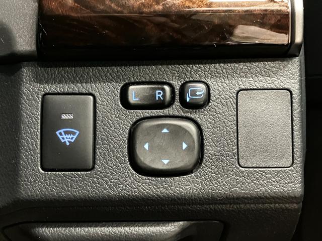 マークＸ ２５０Ｇ　Ｆｏｕｒ　Ｆパッケージ　４ＷＤ　寒冷地仕様　社外ナビ　バックカメラ　Ｂｌｕｅｔｏｏｔｈ　クルーズコントロール　ＥＴＣ　ＨＩＤヘッドライト　ミラーヒーター　レーンキープアシスト　プリクラッシュセーフティ　走行モード制御スイッチ（28枚目）