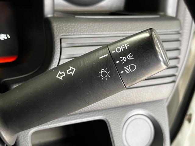 Ｎ－ＶＡＮ 　４ＷＤ　本州仕入れ　ホンダセンシング　アダプティブクルーズコントロール　アクセサリーソケット　車線逸脱防止システム　横滑り防止　ピラーレス構造　スライドドア　センタータンクレイアウト　低床フルフラット（17枚目）