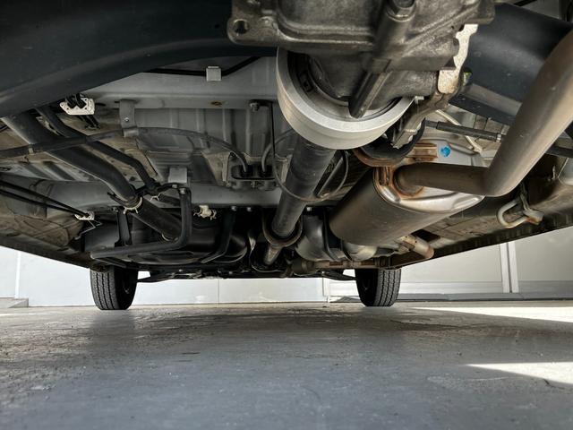 Ｎ－ＶＡＮ 　４ＷＤ　本州仕入れ　ホンダセンシング　アダプティブクルーズコントロール　アクセサリーソケット　車線逸脱防止システム　横滑り防止　ピラーレス構造　スライドドア　センタータンクレイアウト　低床フルフラット（48枚目）