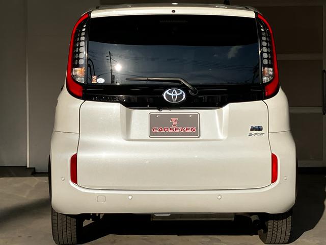 シエンタ ハイブリッドＺ　４ＷＤ　夏冬タイヤ付き　夏モデリスタホイール　１０．５インチ純正ナビ　全方位カメラ　トヨタセーフティ―センス　寒冷地仕様　前席シートヒーター　ステアリングヒーター　両側電動スライドドア　前後ドラレコ（7枚目）