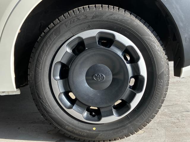 シエンタ ハイブリッドＺ　４ＷＤ　夏冬タイヤ付き　夏モデリスタホイール　１０．５インチ純正ナビ　全方位カメラ　トヨタセーフティ―センス　寒冷地仕様　前席シートヒーター　ステアリングヒーター　両側電動スライドドア　前後ドラレコ（10枚目）