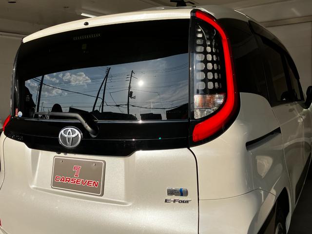 シエンタ ハイブリッドＺ　４ＷＤ　夏冬タイヤ付き　夏モデリスタホイール　１０．５インチ純正ナビ　全方位カメラ　トヨタセーフティ―センス　寒冷地仕様　前席シートヒーター　ステアリングヒーター　両側電動スライドドア　前後ドラレコ（11枚目）