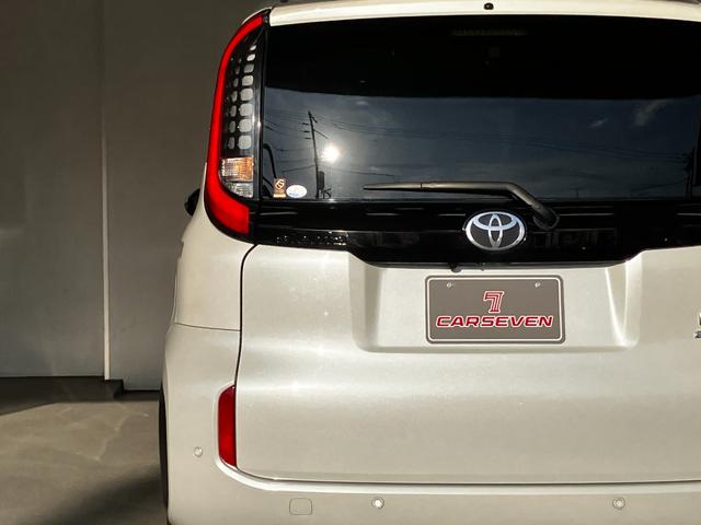 シエンタ ハイブリッドＺ　４ＷＤ　夏冬タイヤ付き　夏モデリスタホイール　１０．５インチ純正ナビ　全方位カメラ　トヨタセーフティ―センス　寒冷地仕様　前席シートヒーター　ステアリングヒーター　両側電動スライドドア　前後ドラレコ（12枚目）