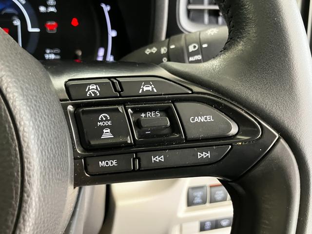 シエンタ ハイブリッドＺ　４ＷＤ　夏冬タイヤ付き　夏モデリスタホイール　１０．５インチ純正ナビ　全方位カメラ　トヨタセーフティ―センス　寒冷地仕様　前席シートヒーター　ステアリングヒーター　両側電動スライドドア　前後ドラレコ（18枚目）