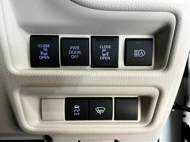 シエンタ ハイブリッドＺ　４ＷＤ　夏冬タイヤ付き　夏モデリスタホイール　１０．５インチ純正ナビ　全方位カメラ　トヨタセーフティ―センス　寒冷地仕様　前席シートヒーター　ステアリングヒーター　両側電動スライドドア　前後ドラレコ（30枚目）