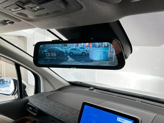 シエンタ ハイブリッドＺ　４ＷＤ　夏冬タイヤ付き　夏モデリスタホイール　１０．５インチ純正ナビ　全方位カメラ　トヨタセーフティ―センス　寒冷地仕様　前席シートヒーター　ステアリングヒーター　両側電動スライドドア　前後ドラレコ（38枚目）