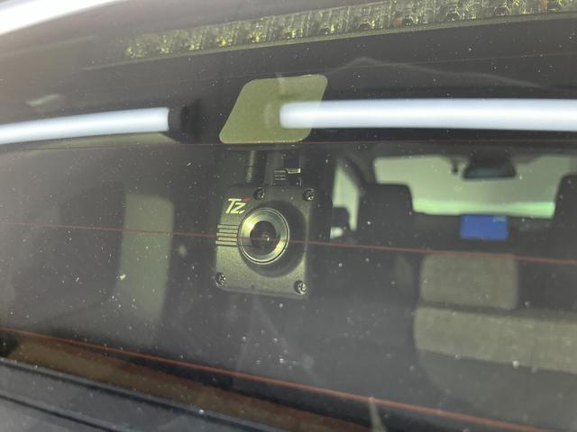 シエンタ ハイブリッドＺ　４ＷＤ　夏冬タイヤ付き　夏モデリスタホイール　１０．５インチ純正ナビ　全方位カメラ　トヨタセーフティ―センス　寒冷地仕様　前席シートヒーター　ステアリングヒーター　両側電動スライドドア　前後ドラレコ（40枚目）