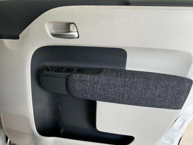 シエンタ ハイブリッドＺ　４ＷＤ　夏冬タイヤ付き　夏モデリスタホイール　１０．５インチ純正ナビ　全方位カメラ　トヨタセーフティ―センス　寒冷地仕様　前席シートヒーター　ステアリングヒーター　両側電動スライドドア　前後ドラレコ（44枚目）