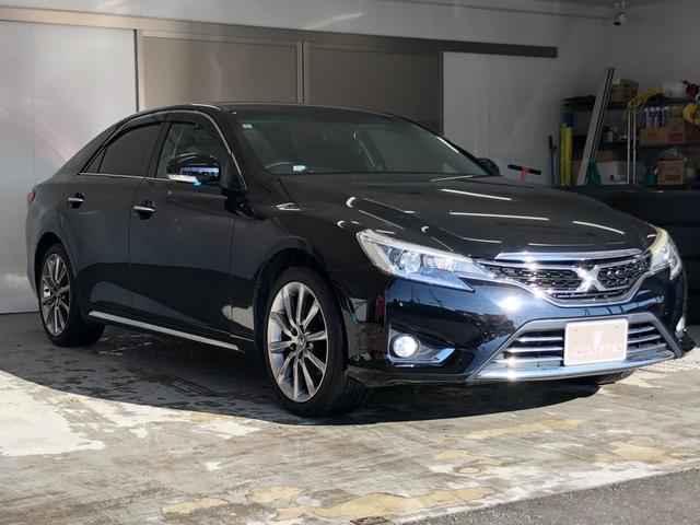 マークＸ プレミアム　Ｆｏｕｒ　４ＷＤ　寒冷地仕様　純正エンジンスターター　社外ＳＤナビ　フルセグ　バックカメラ　Ｂｌｕｅｔｏｏｔｈ　ドライブレコーダー　前席シートヒーター　クルーズコントロール　社外１８インチホイール　ＨＩＤライト（3枚目）