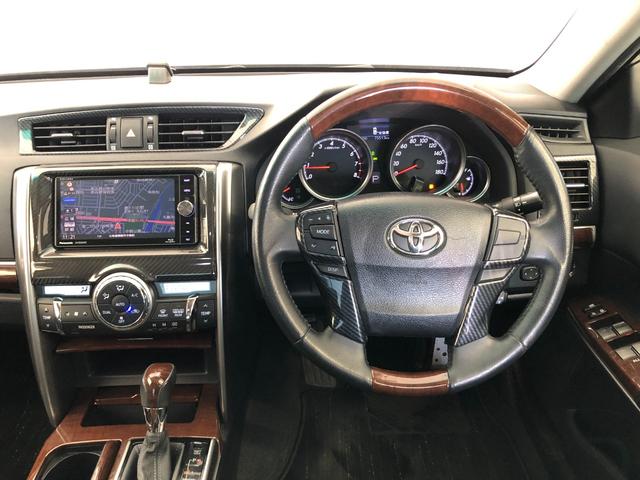 マークＸ プレミアム　Ｆｏｕｒ　４ＷＤ　寒冷地仕様　純正エンジンスターター　社外ＳＤナビ　フルセグ　バックカメラ　Ｂｌｕｅｔｏｏｔｈ　ドライブレコーダー　前席シートヒーター　クルーズコントロール　社外１８インチホイール　ＨＩＤライト（14枚目）