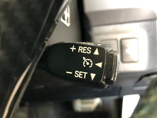 マークＸ プレミアム　Ｆｏｕｒ　４ＷＤ　寒冷地仕様　純正エンジンスターター　社外ＳＤナビ　フルセグ　バックカメラ　Ｂｌｕｅｔｏｏｔｈ　ドライブレコーダー　前席シートヒーター　クルーズコントロール　社外１８インチホイール　ＨＩＤライト（18枚目）