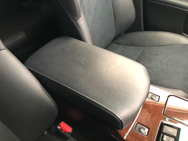 マークＸ プレミアム　Ｆｏｕｒ　４ＷＤ　寒冷地仕様　純正エンジンスターター　社外ＳＤナビ　フルセグ　バックカメラ　Ｂｌｕｅｔｏｏｔｈ　ドライブレコーダー　前席シートヒーター　クルーズコントロール　社外１８インチホイール　ＨＩＤライト（26枚目）