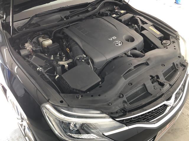 マークＸ プレミアム　Ｆｏｕｒ　４ＷＤ　寒冷地仕様　純正エンジンスターター　社外ＳＤナビ　フルセグ　バックカメラ　Ｂｌｕｅｔｏｏｔｈ　ドライブレコーダー　前席シートヒーター　クルーズコントロール　社外１８インチホイール　ＨＩＤライト（44枚目）