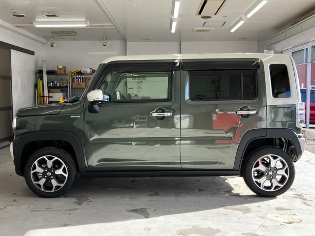 ハスラー ハイブリッドＸターボ　４ＷＤ　登録済み未使用車　純正９インチナビ　全方位カメラ　　スズキセーフティサポート　フルセグ　Ｂｌｕｅｔｏｏｔｈ　パドルシフト　前席シートヒーター　アダプティブクルーズコントロール　ＬＥＤ　禁煙車（8枚目）