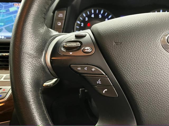 フーガ ３７０ＧＴ　ＦＯＵＲ　４ＷＤ　夏冬タイヤ　衝突軽減　純正ナビ　全方位カメラ　フルセグＴＶ　ブラインドスポットモニター　レーダークルーズコンロトール　純正エンスタ　ＥＴＣ　車線逸脱防止支援　後側方車両検知警報　ローダウン（16枚目）