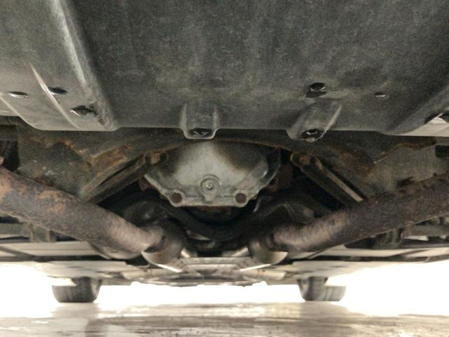 フーガ ３７０ＧＴ　ＦＯＵＲ　４ＷＤ　夏冬タイヤ　衝突軽減　純正ナビ　全方位カメラ　フルセグＴＶ　ブラインドスポットモニター　レーダークルーズコンロトール　純正エンスタ　ＥＴＣ　車線逸脱防止支援　後側方車両検知警報　ローダウン（43枚目）