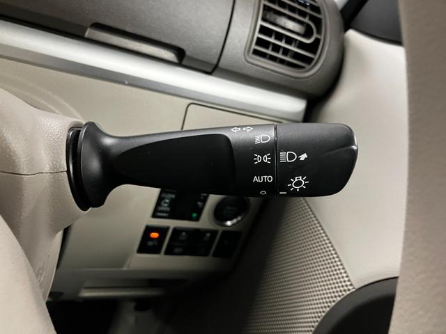 タント Ｘ　ＳＡＩＩＩ　４ＷＤ　衝突軽減　純正７インチナビ　地デジ　Ｂｌｕｅｔｏｏｔｈ　前後ドライブレコーダー　パワースライドドア　運転席シートヒーター　オートハイビーム　プッシュスタート　アイドリングストップ（17枚目）