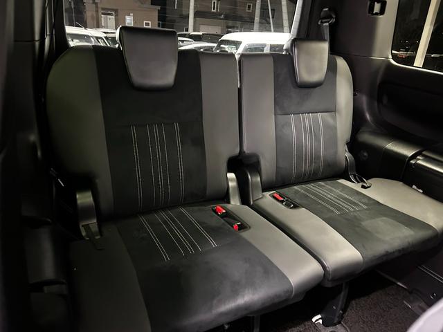 エスクァイア Ｇｉ　プレミアムパッケージ　ブラックテーラード　４ＷＤ　寒冷地仕様　衝突軽減　モデリスタフルエアロ　アルパイン１１インチナビ　フロント／サイド／バックカメラ　フルセグ　フリップダウンモニター　両側パワスラ　シートヒーター　ステアリングヒーター（46枚目）