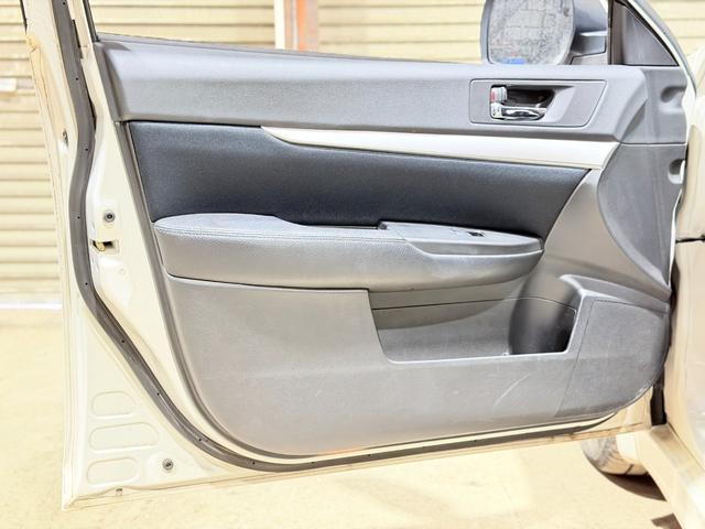 レガシィツーリングワゴン ２．５ｉ　防錆塗装４ＷＤＴＶナビＢカメＥＴＣ（38枚目）