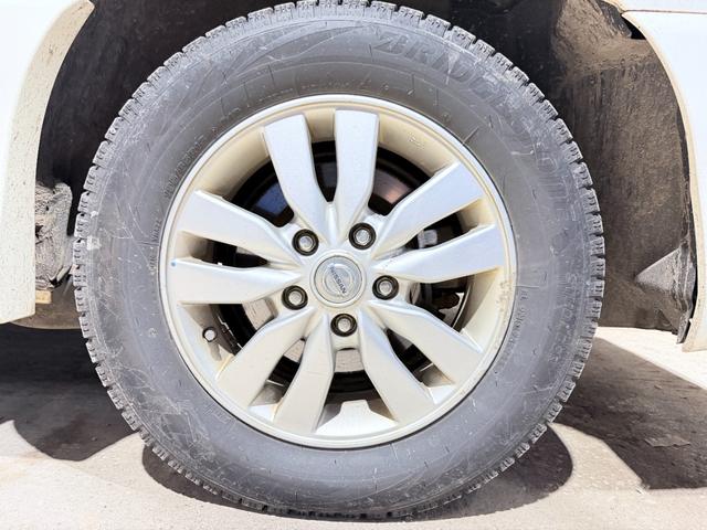 セレナ ハイウェイスター 防錆塗装4WDナビBカメETC夏冬タイヤ(24枚目)