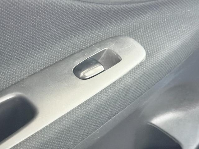 セレナ ハイウェイスター 防錆塗装4WDナビBカメETC夏冬タイヤ(59枚目)