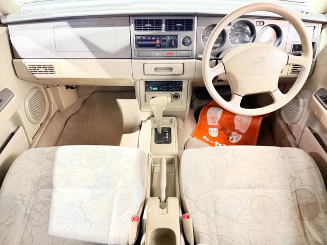 �����N���[�j���O�ς݂ł��̂ň��S���Ă����w�����܂���V�[�g�̎C����Ȃ��厖�ɏ���Ă����l�q���f���܂��B