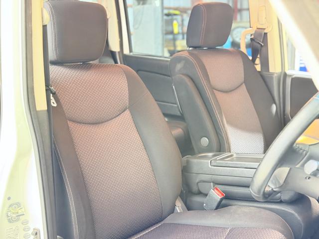 セレナ ハイウェイスター　Ｖセレクション　下廻防錆４ＷＤ（28枚目）