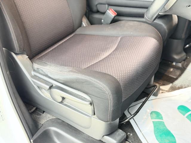 セレナ ハイウェイスター　Ｖセレクション　下廻防錆４ＷＤ（29枚目）