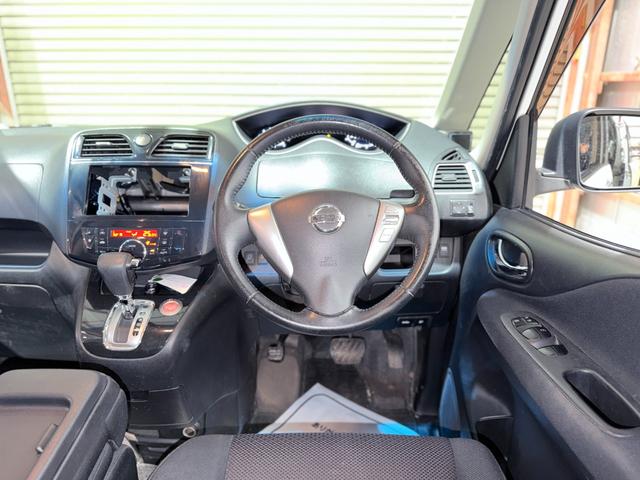 セレナ ハイウェイスター　Ｖセレクション　下廻防錆４ＷＤ（49枚目）