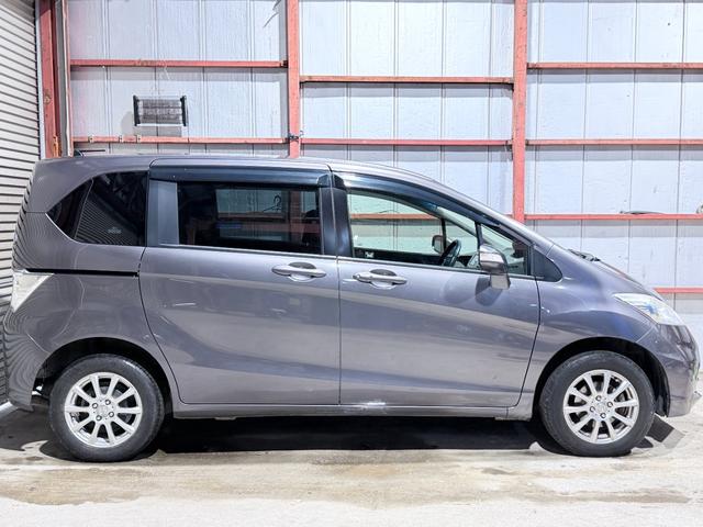 フリード G ジャストセレクション 防錆塗装4WDTVナビETCエンスタ(4枚目)