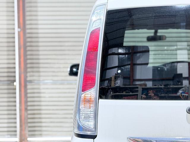 セレナ ハイウェイスター 防錆塗装4WDTVナビBカメエンスタ後席モニタ(21枚目)