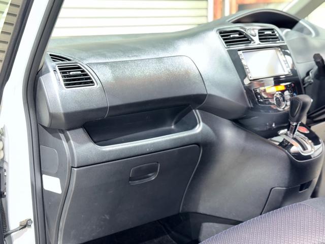 セレナ ハイウェイスター 防錆塗装4WDTVナビBカメエンスタ後席モニタ(36枚目)