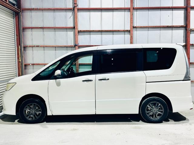 セレナ ハイウェイスター　Ｊパッケージ　防錆塗装４ＷＤＴＶナビＢカメＥＴＣ（6枚目）