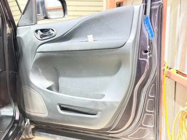 セレナ ハイウェイスターG S-ハイブリッド 防錆塗装4WDTVナビBカメ後席モニタETC(30枚目)