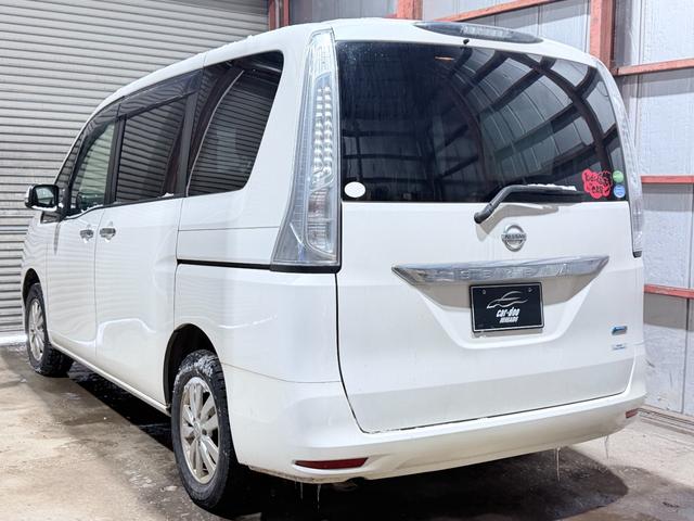 セレナ ２０Ｘ　防錆塗装４ＷＤＴＶナビエンスタ（8枚目）