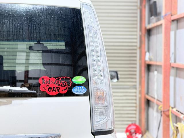 セレナ ２０Ｘ　防錆塗装４ＷＤＴＶナビエンスタ（18枚目）