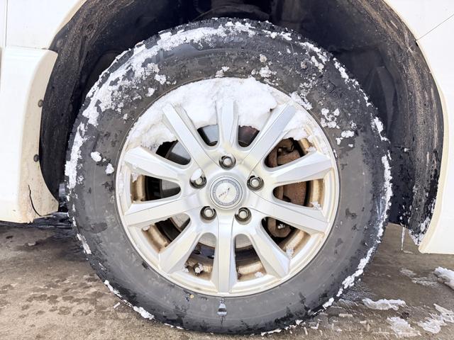 セレナ ハイウェイスター　アドバンスドセーフティパッケージ　防錆塗装４ＷＤＴＶナビＢカメＥＴＣ後席モニタ（26枚目）