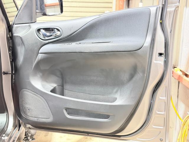 セレナ 20X 防錆塗装4WDTVナビBカメドラレコ後席モニタ(30枚目)