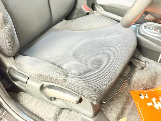 フィットハイブリッド ベースグレード　防錆塗装キーレスＣＤＥＴＣ（29枚目）