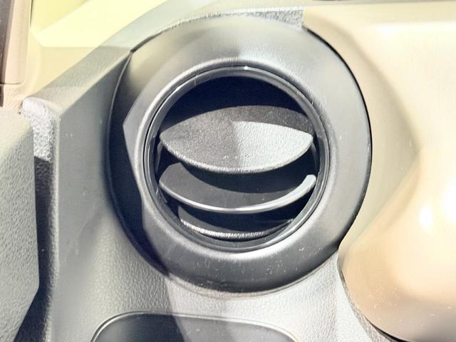 フィットハイブリッド ベースグレード　防錆塗装キーレスＣＤＥＴＣ（68枚目）